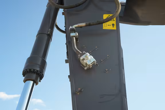 5 Quick fixes for slow hydraulics in excavators
