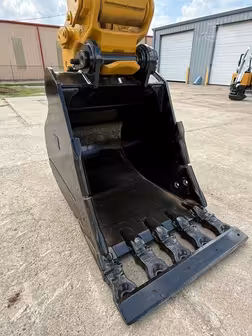 Generation-Cat 330 Medium excavators-attachments